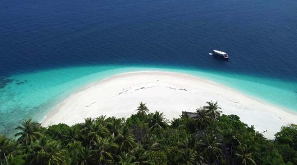 island hopping maldive